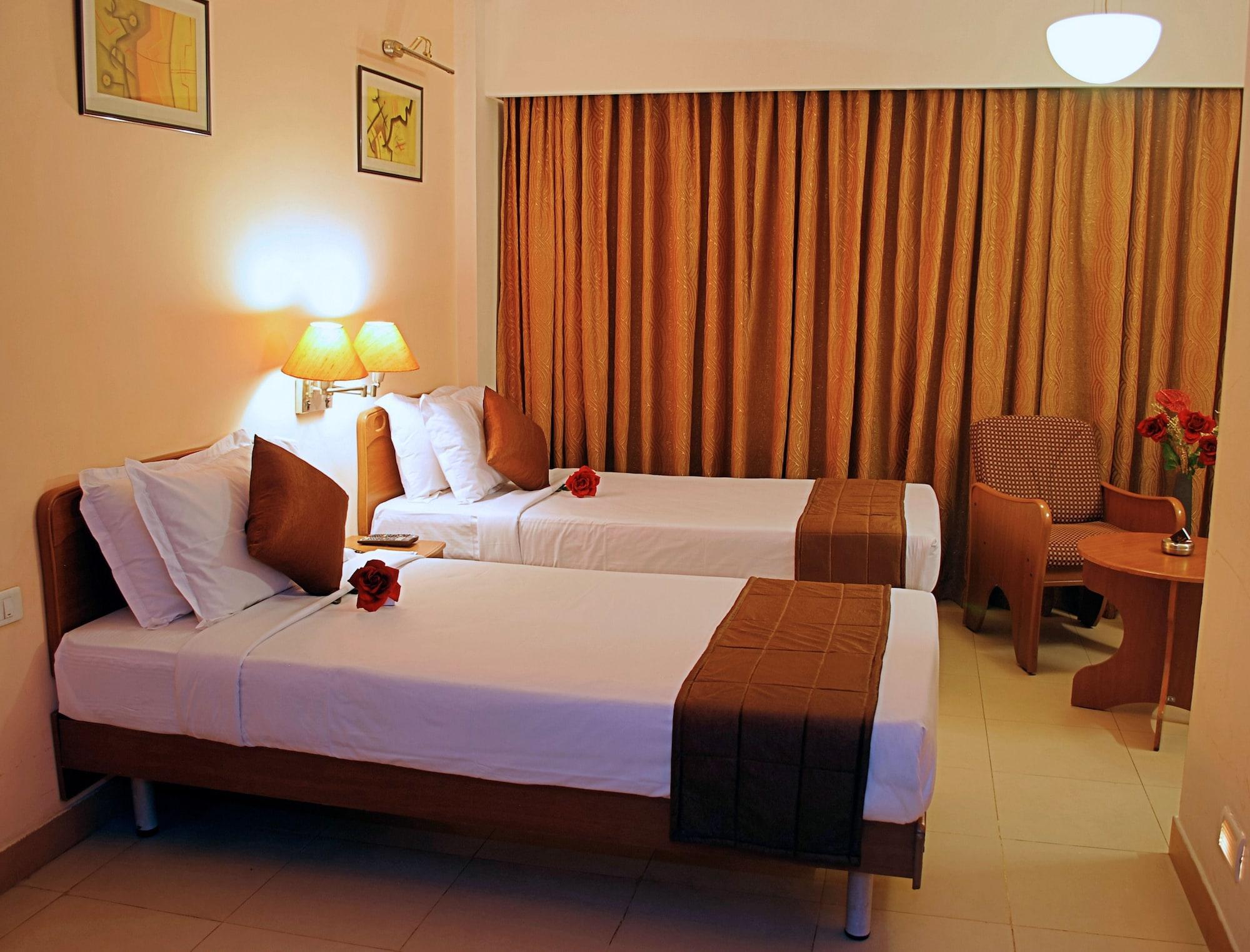 Hotel Super Townhouse Koyambedu Čennai Exteriér fotografie