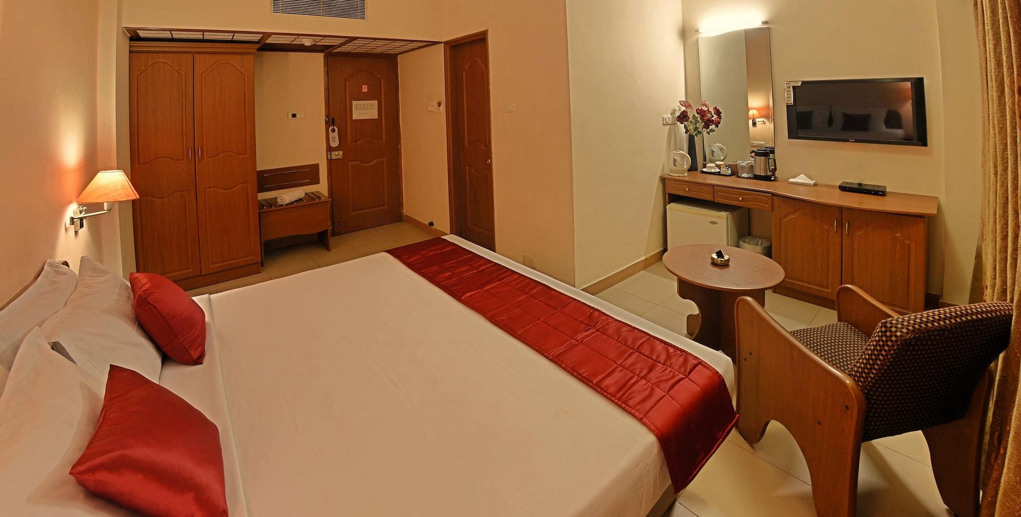 Hotel Super Townhouse Koyambedu Čennai Exteriér fotografie