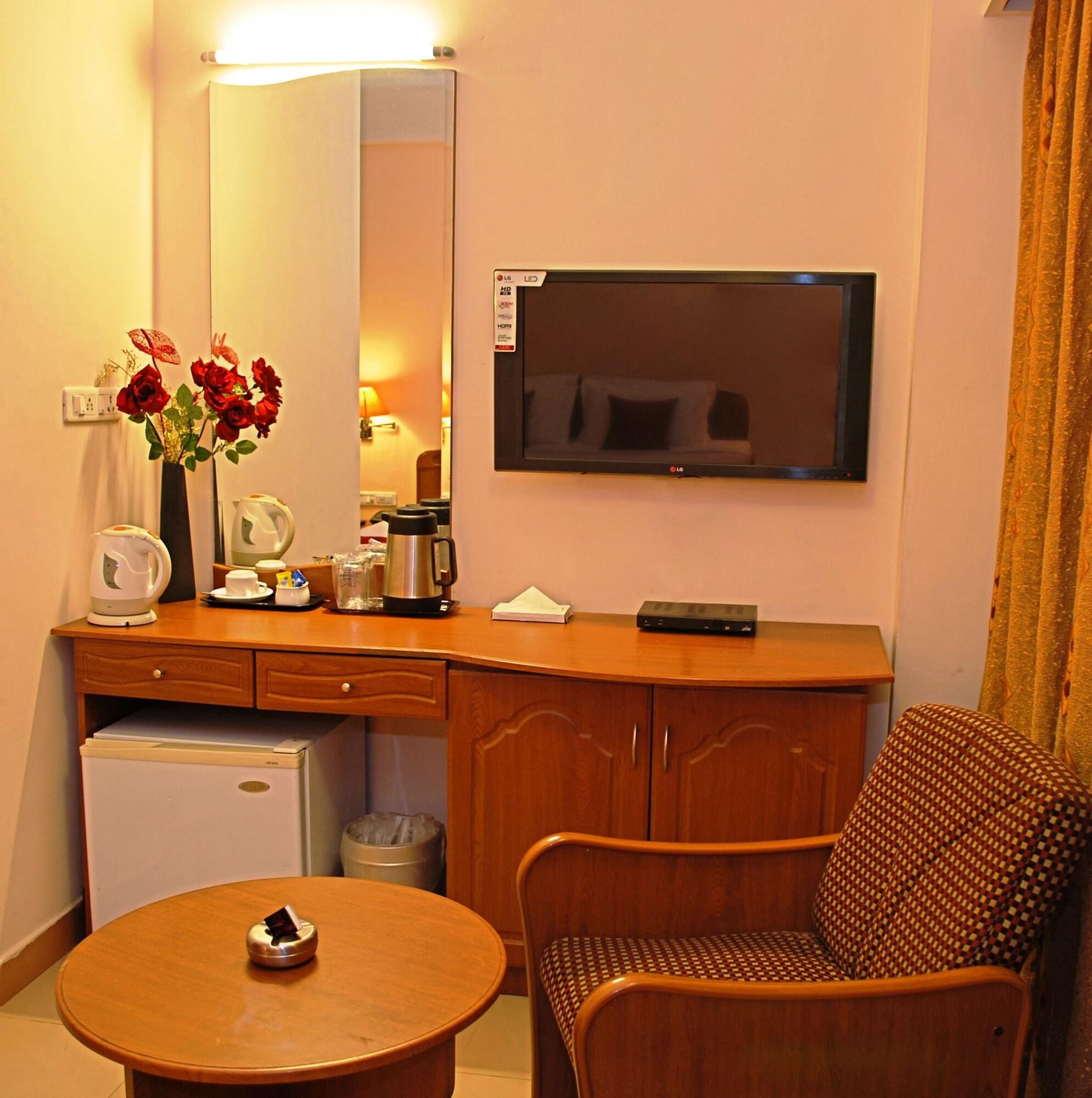 Hotel Super Townhouse Koyambedu Čennai Exteriér fotografie