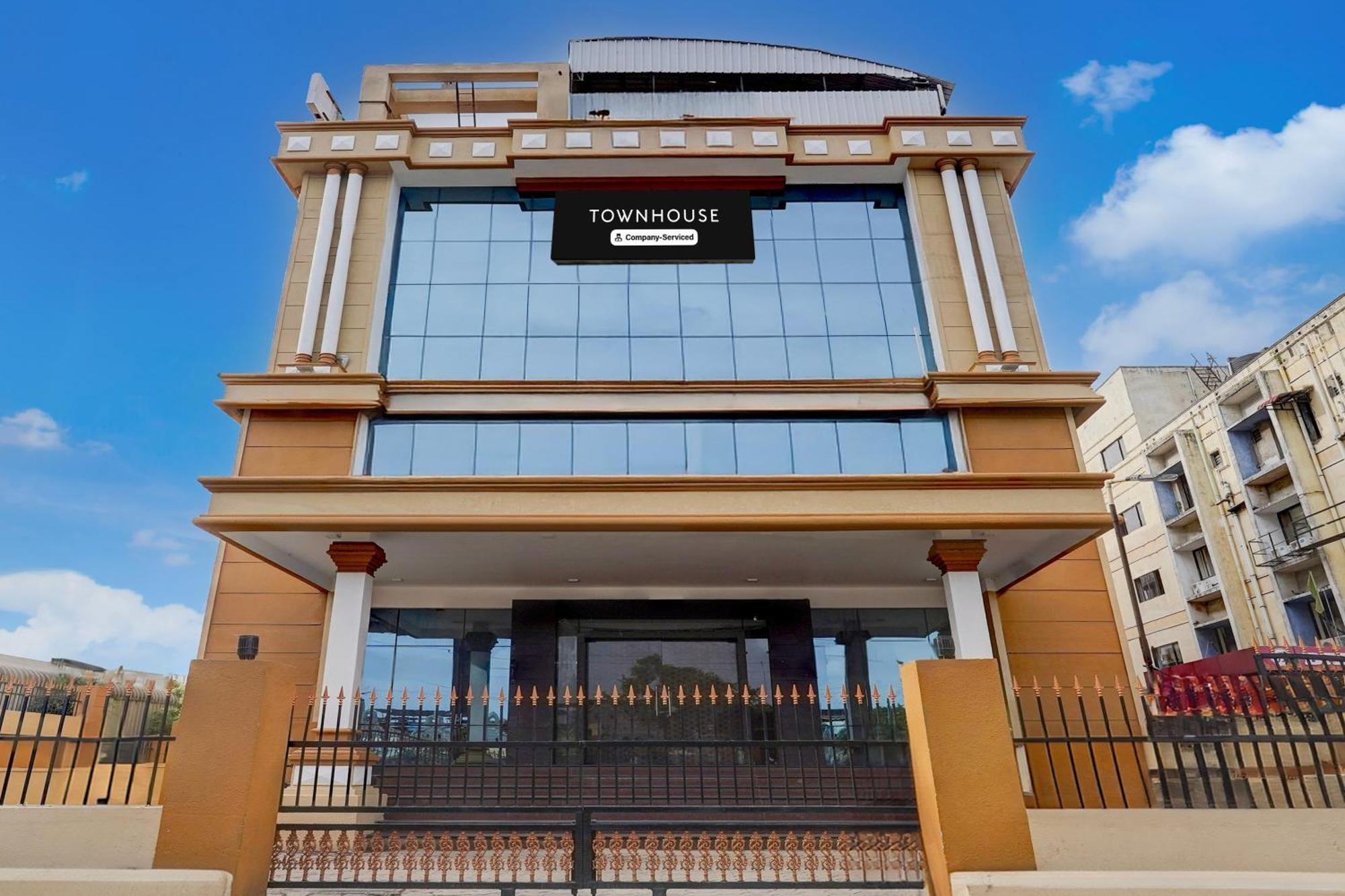 Hotel Super Townhouse Koyambedu Čennai Exteriér fotografie
