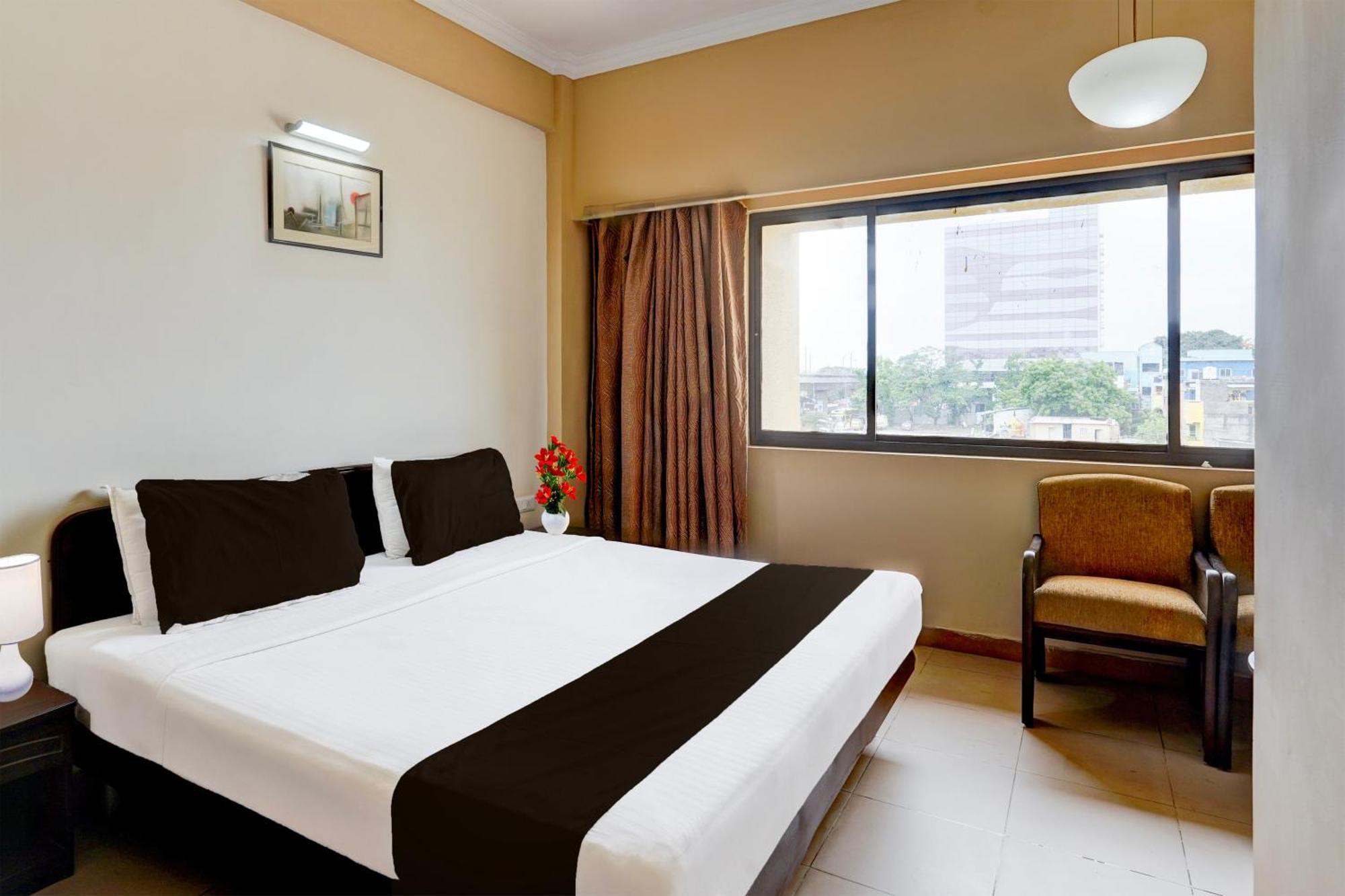 Hotel Super Townhouse Koyambedu Čennai Exteriér fotografie
