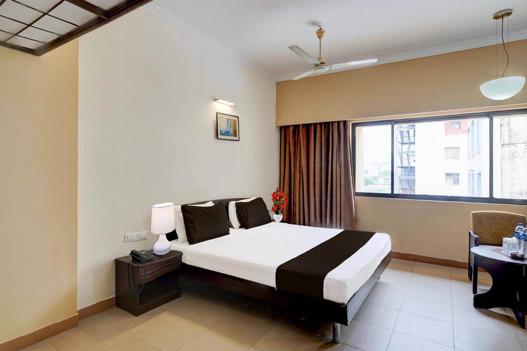 Hotel Super Townhouse Koyambedu Čennai Exteriér fotografie