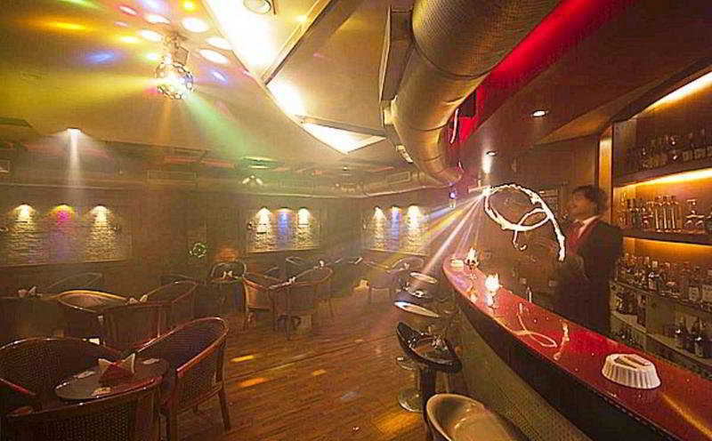Hotel Super Townhouse Koyambedu Čennai Exteriér fotografie